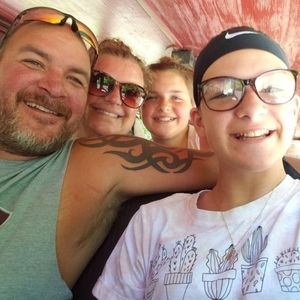 Meet your Posher, Christy